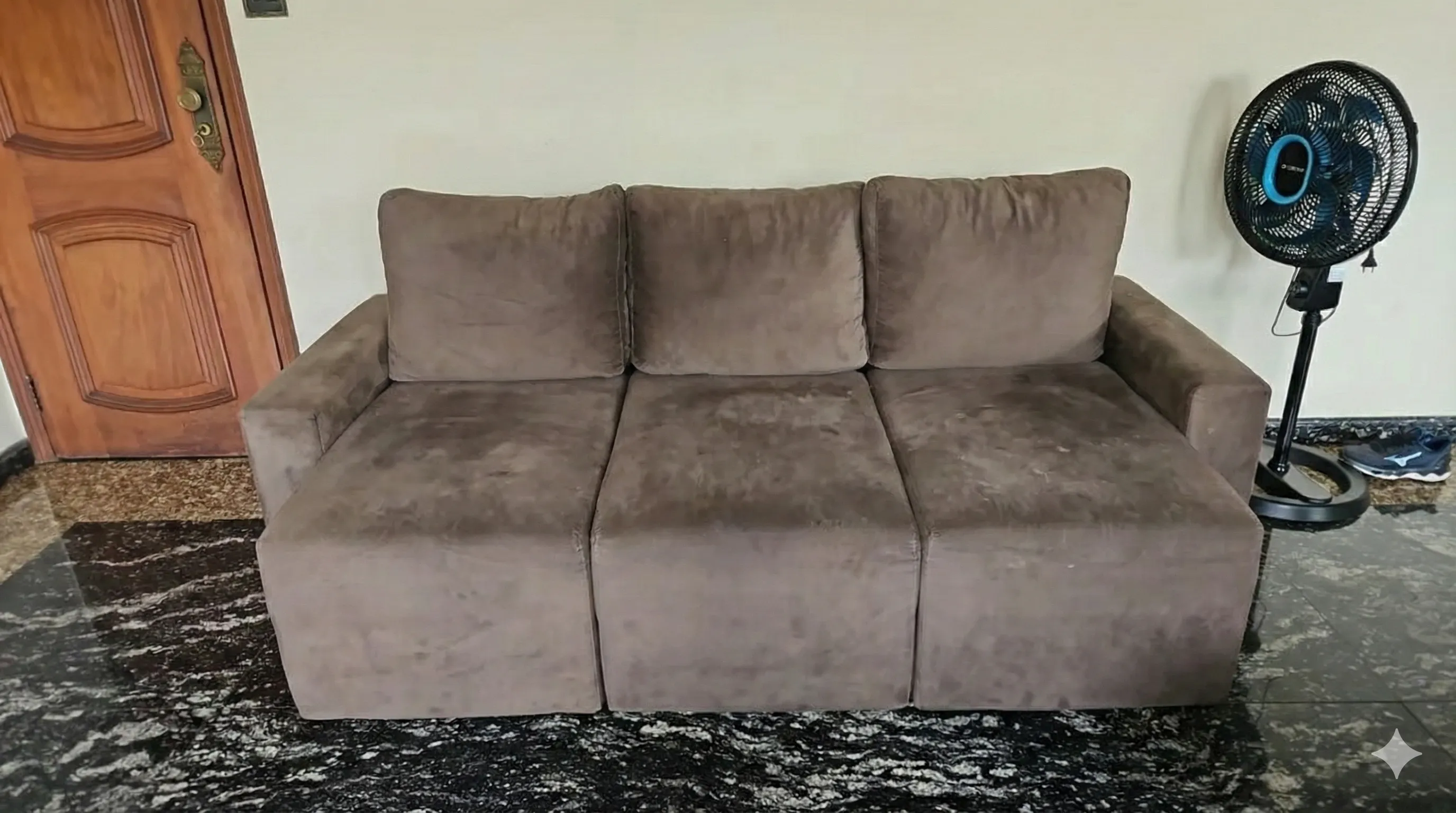 Antes: Sofá 3 lugares