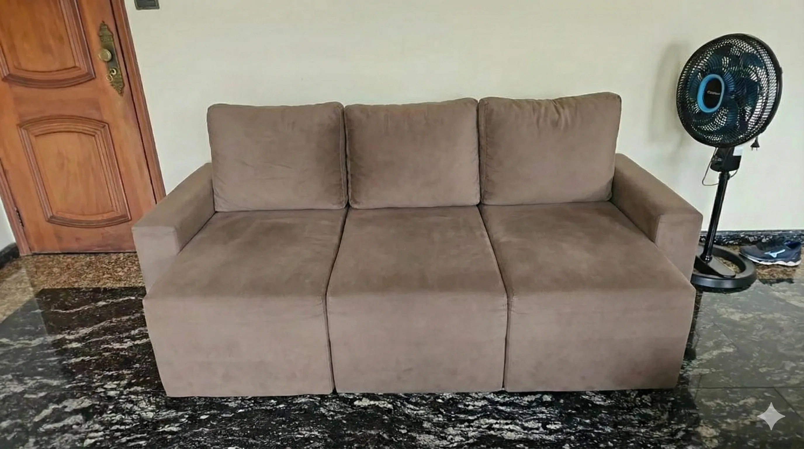 Depois: Sofá 3 lugares
